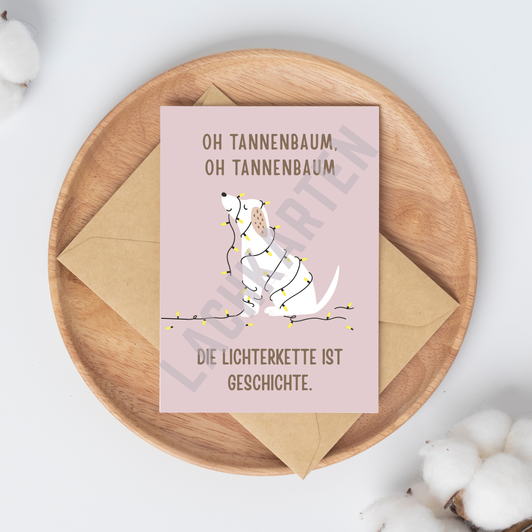 Hund mit Lichterkette...